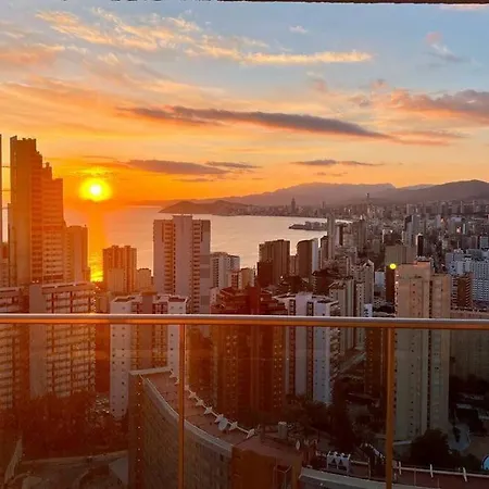Luxurious 2br Sea Panoramic View Pool Gym Benidorm