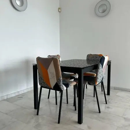 Апартаменты Luxurious 2br Sea Panoramic View Pool Gym Бенидорм