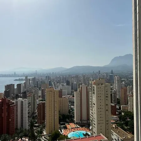 Апартаменты Luxurious 2br Sea Panoramic View Pool Gym *