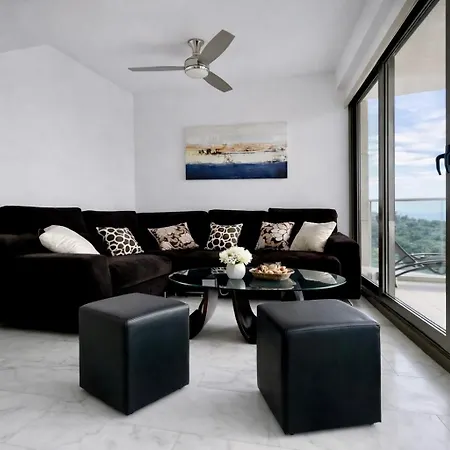 Luxurious 2br Sea Panoramic View Pool Gym *