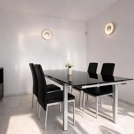 Luxurious 2br Sea Panoramic View Pool Gym * Benidorm